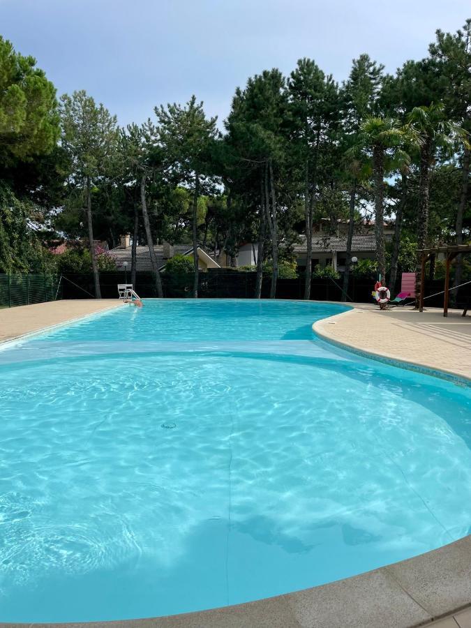 Residenza Mayla Villa Lignano Sabbiadoro Exterior foto