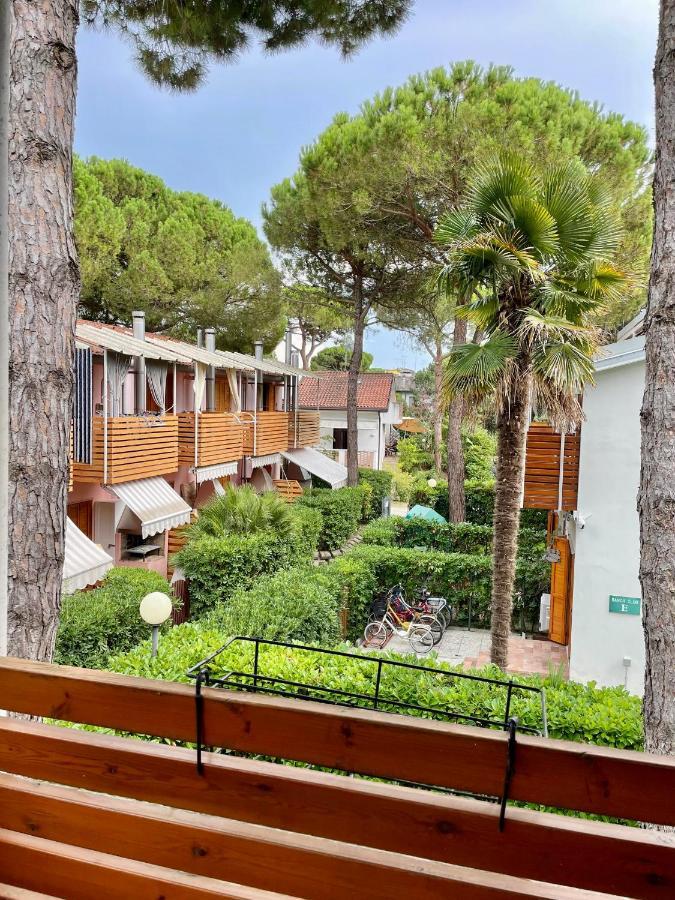 Residenza Mayla Villa Lignano Sabbiadoro Exterior foto